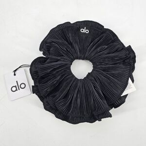 ALO Black Micro Plisse Oversize Scrunchie NEW One Size